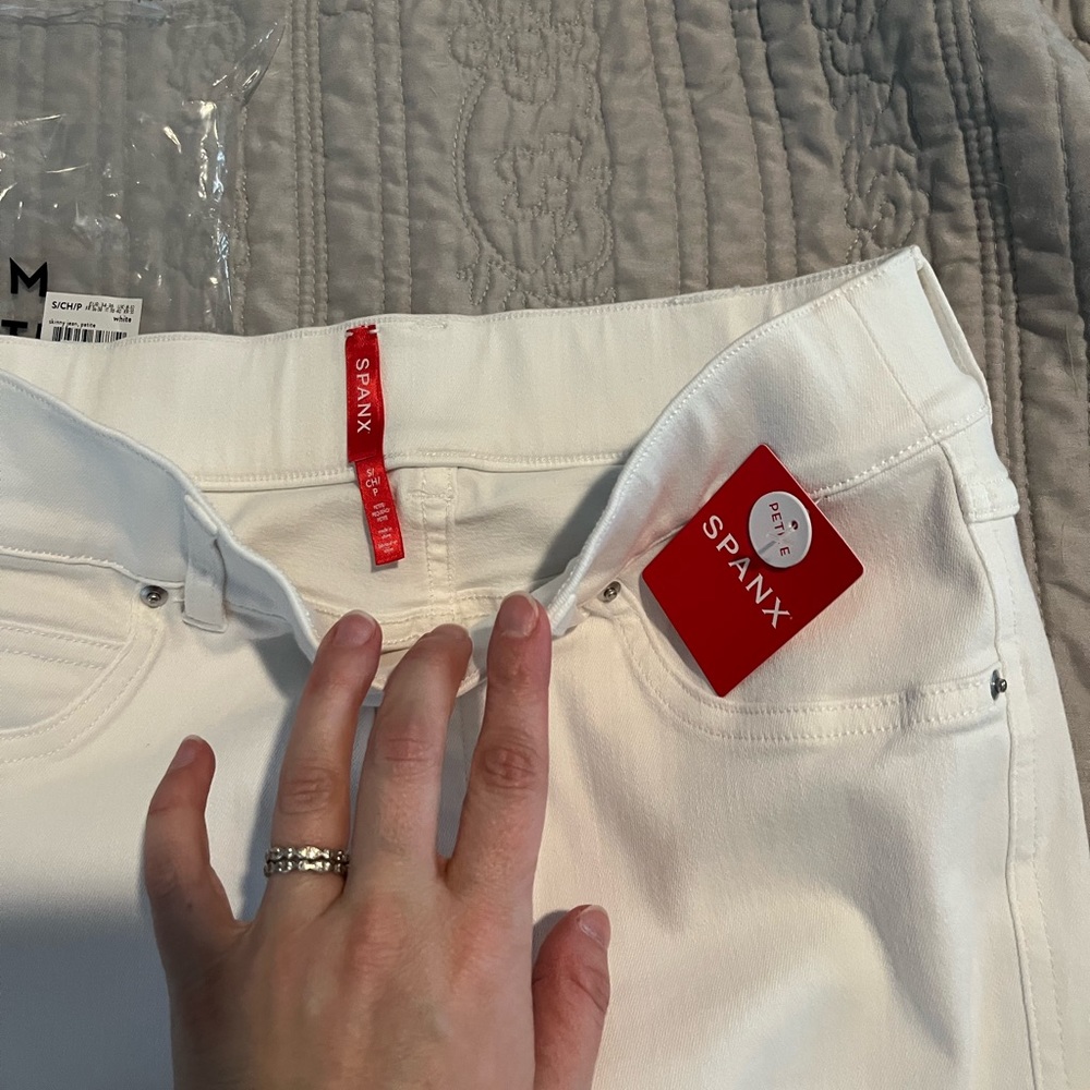 Brand new spanx Petite Small skinny jeans